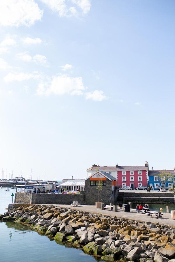 John Lewis Apartment Aberaeron Eksteriør billede